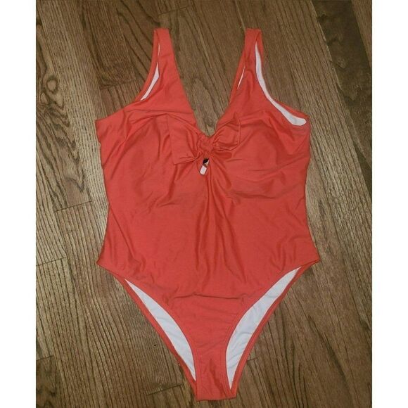 NWT ELOQUII Plus Size High Hip One Piece Swimsuit Size 18 - Picture 1 of 5